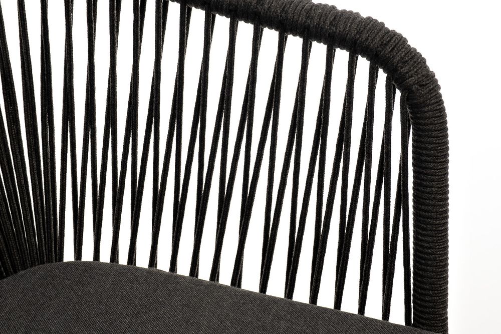 "Марсель" стул плетеный из роупа, каркас из стали золотой глянец, роуп темно-серый круглый, ткань серая