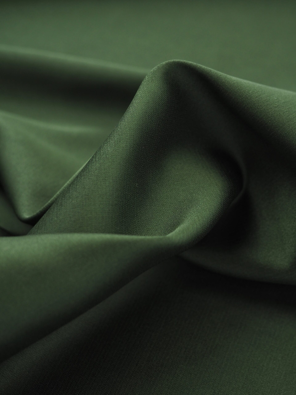 Шелк армани хаки глянцевый плотность 90 г/м2 отрезом 50х75 см