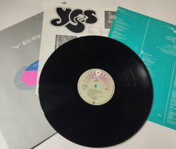 Винтажная виниловая пластинка LP Yes 90125 (France 1983) Changes