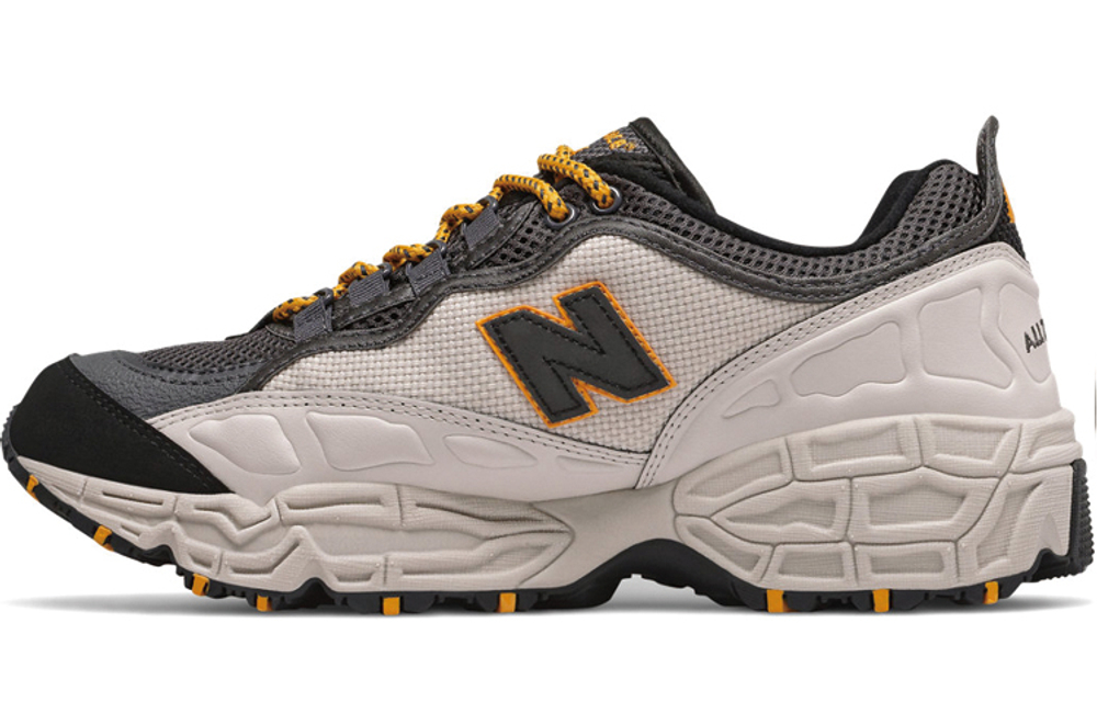 801 New Balance "Beige Black"