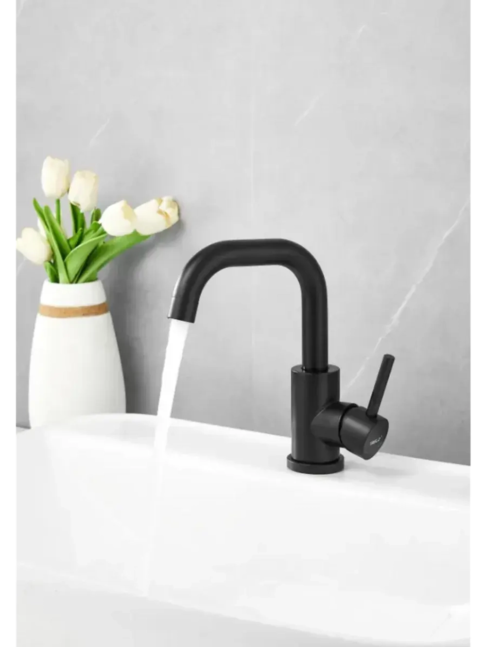 B10810-7 Смеситель для раковины BELZ