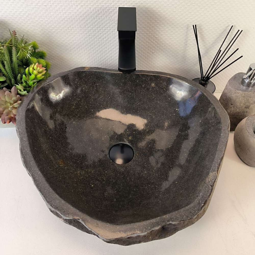Раковина из речного камня RS-65370 49*46*15 0856