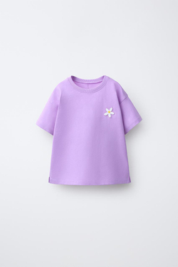 ZARA ФУТБОЛКА С ПРОРЕЗИНЕННОЙ НАШИВКОЙ, ПАСТЕЛЬНАЯ МАЛЬВА