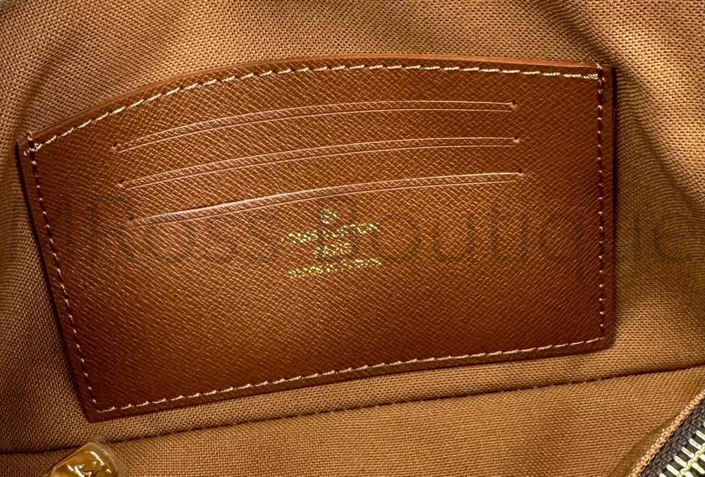 Кошелек клатч на цепочке Ivy Louis Vuitton