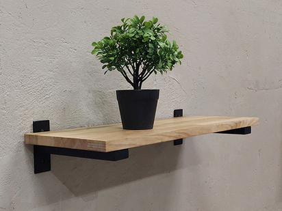 Как выбрать настенную полку в стиле лофт