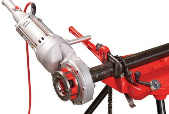 Резьбонарезной клупп RIDGID 700-С