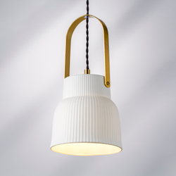 799013 Подвес CERAMO 1х12W E27 ЛАТУНЬ/БЕЛЫЙ