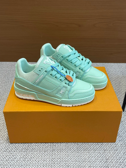 Louis Vuitton Trainer Sneaker