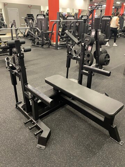 Скамья для жима лежа с домкратами