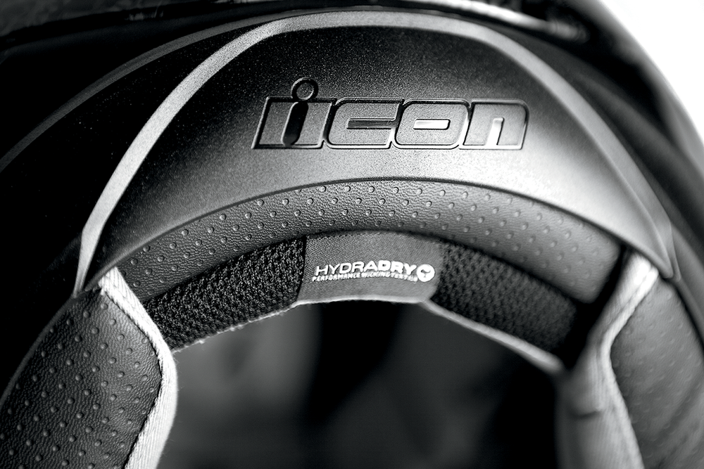 Мотошлем - ICON AIRMADA PARAHUMAN (черный)