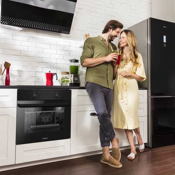 Духовой шкаф Hansa BOES680177