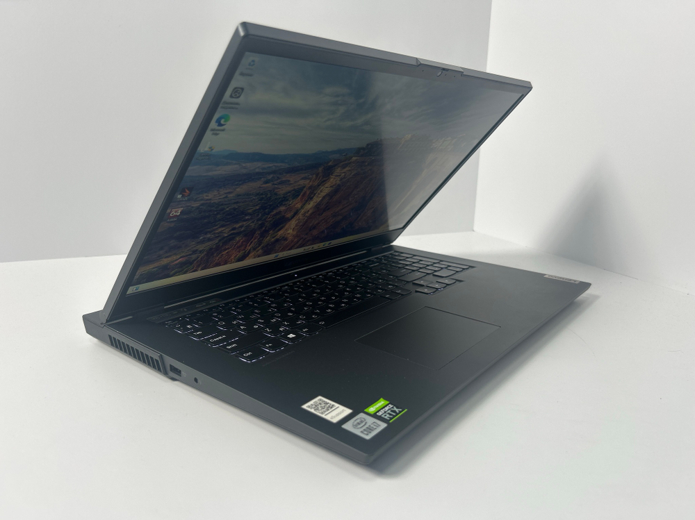 Ноутбук Lenovo Legion 5-17IMH05H (81Y800A6RK) 17,3"/Intel Core i7 10750H/RAM 16GB/SSD 512GB/GeForce RTX 2060/1920x1080/IPS 144Hz/DOS/Подсветка кл-ры LED/Черный. Состояние: C1