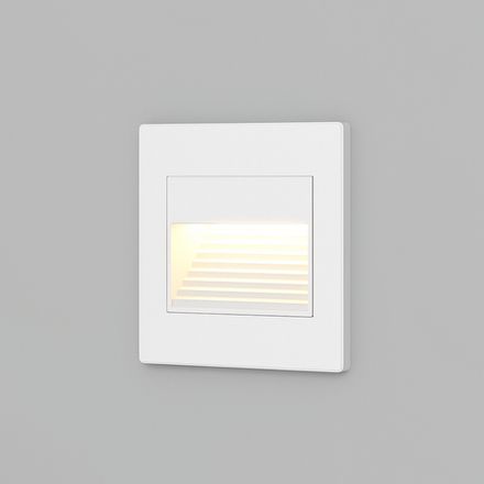 Подсветка стен и ступеней