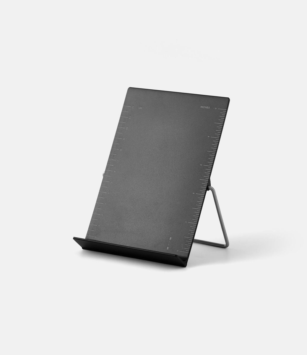 Before Breakfast Ruled Bookstand Black — подставка для книг