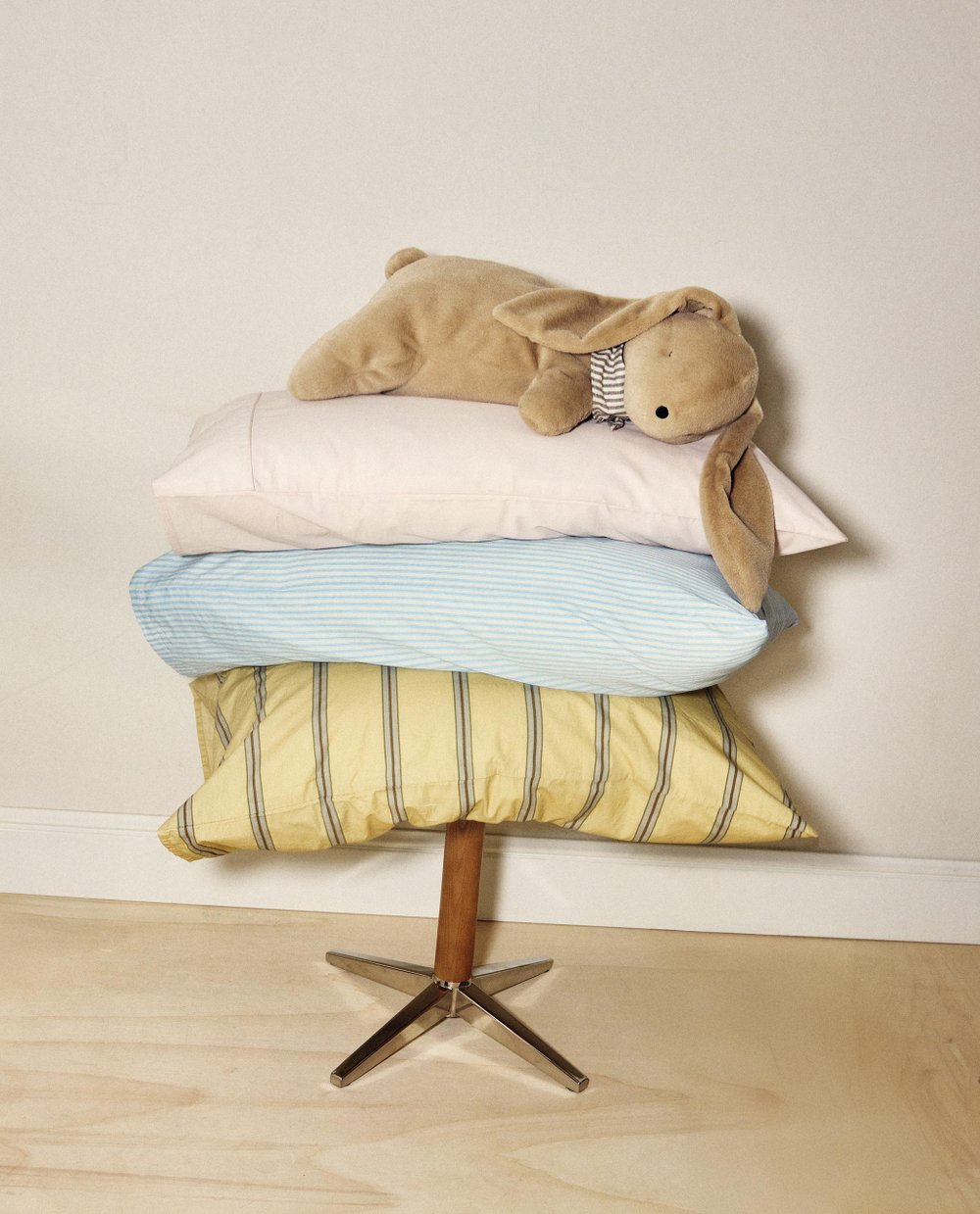 Декоративная подушка детская Zara Home, бежевый, 6606/051