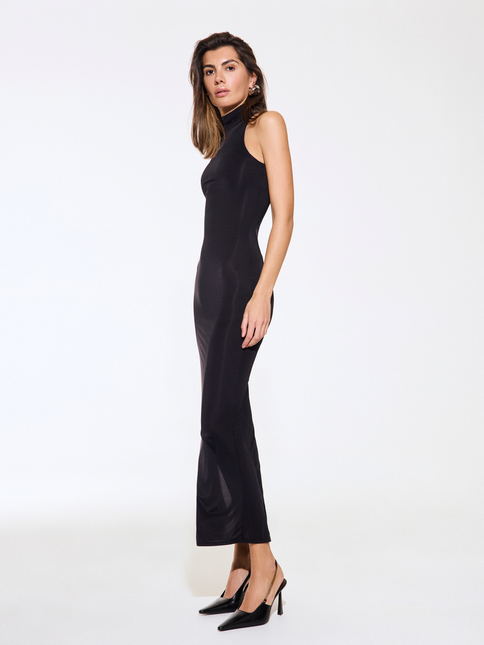 BLACK SHAPING MAXI DRESS