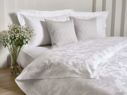 Постельное белье cемейное Сlaire&Caroll Lea белый жаккард