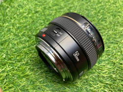 Canon EF 50mm 1.4 USM