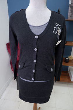 Платье Qianzhidu комбинированное 36 размер, новое