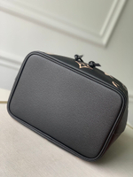 Louis Vuitton NeoNoe MM