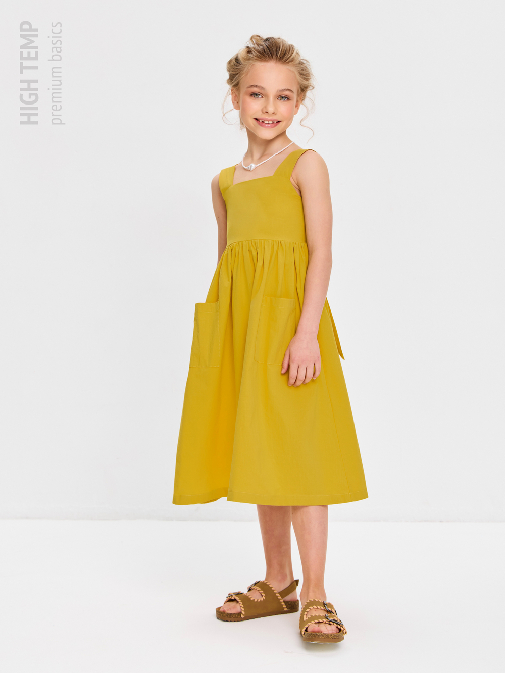 Сарафан из хлопка с бантом на спинке