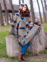 Пончо женское шерстяное с орнаментом