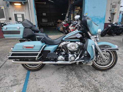 Harley-Davidson Electra Glide FLHTCU 1580 051522