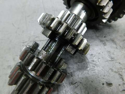коробка передач KTM 200 DUKE 3-906