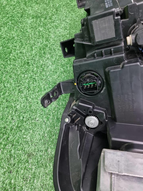 Фара левая Haval F7 (2018-2024) LED