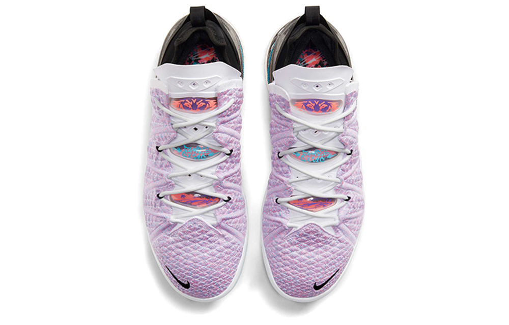 Кроссовки Nike Lebron 18 "Graffiti Print"