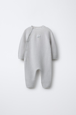 ZARA ЖЕМЧУЖНЫЙ ТРИКОТАЖНЫЙ КОМБИНЕЗОН СО СЛОНОМ, СЕРО-СИНИЙ