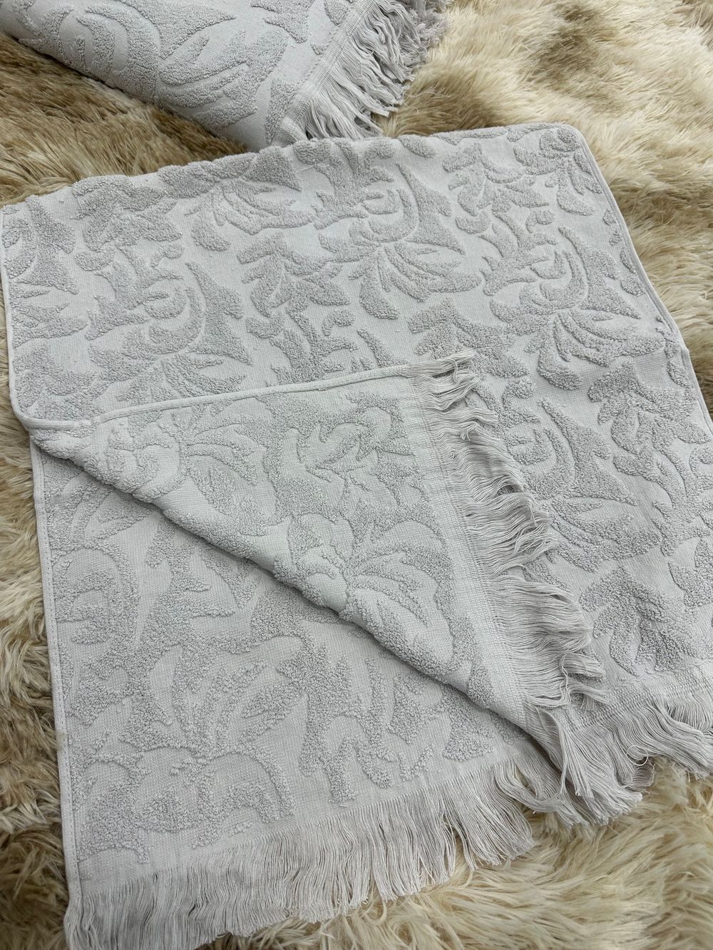 Пол Кит Бан НЕСЛИХАН