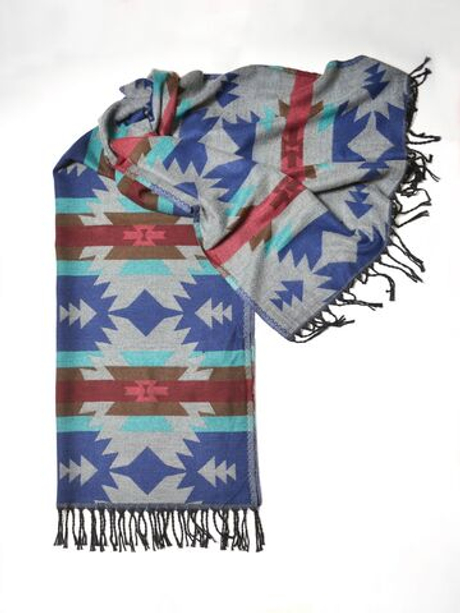 Шарф теплый с орнаментом Навахо