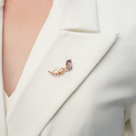 Брошь «Цветок» из красного золота c аметистами и натуральными топазами white Артикул: 04-0239-00-225-1110-57