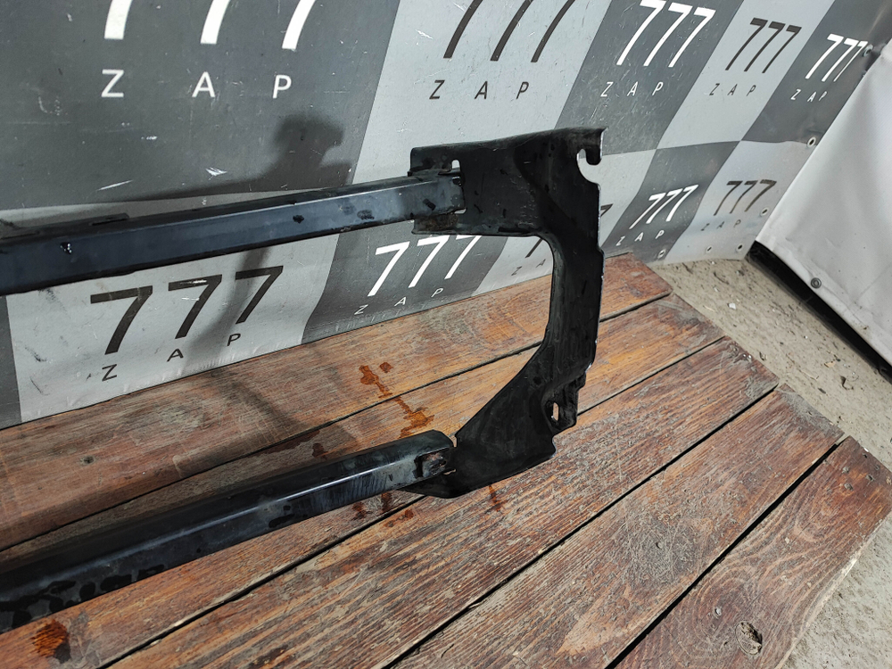 Усилитель переднего бампера Cadillac Escalade 5 20-нв Б/У Оригинал 84716487