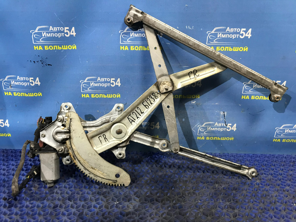 Стеклоподъемник передний правый TOYOTA CARINA 1996-2001