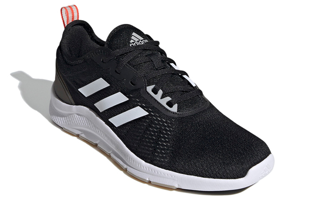 Кроссовки Adidas Asweetrain