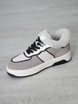 Кроссовки женские зимние