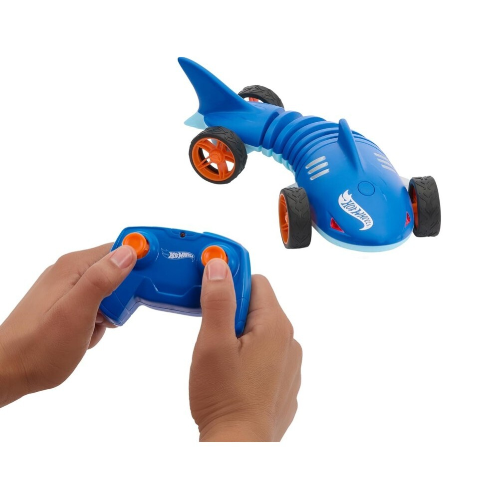 Hot Wheels - Дистанционно управляемый RC автомобиль Shark Speeder 1:15 Свет и звук HXJ83 / артикул   HXJ83  / GTIN 194735231263