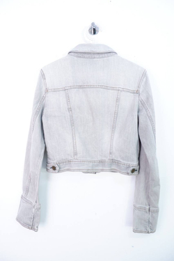 Куртка Benneton светлая, визуально на 44 размер