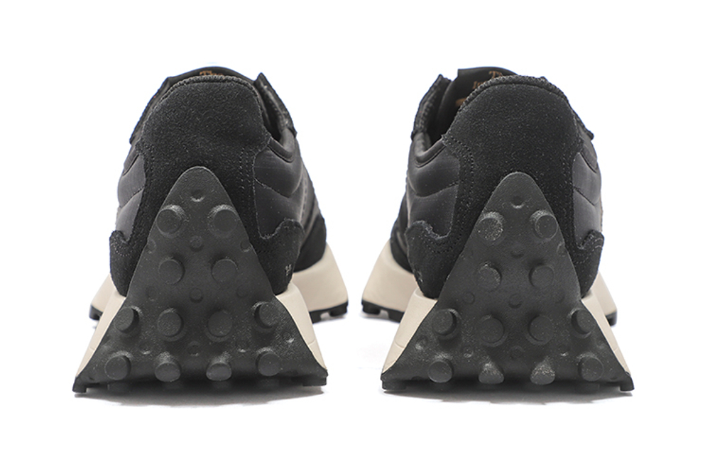 New Balance 327 "Zebra"