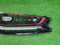 Решетка радиатора Geely Coolray (2019-2024)