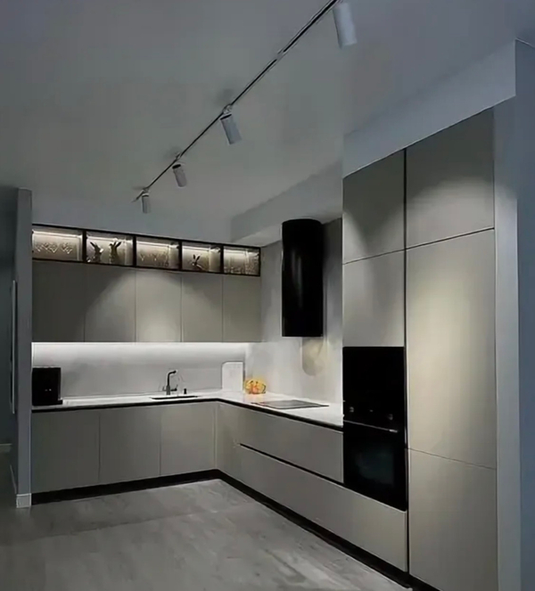 Примеры современных дизайнов кухонь из интернета