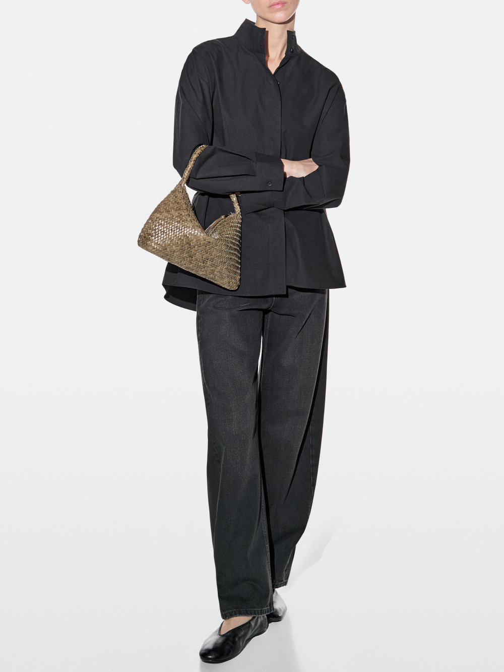 Massimo Dutti Маленькая плетеная кожаная сумка через плечо, хаки