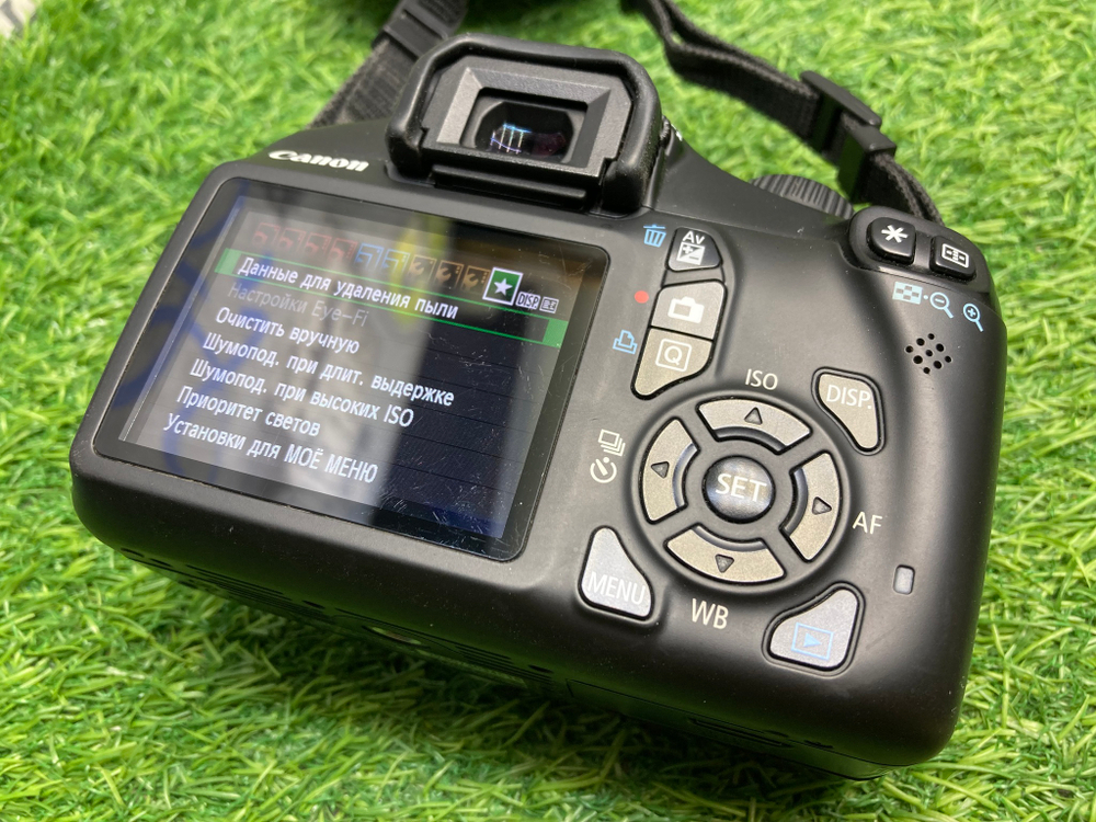 Canon EOS 1100D 19600 кадров