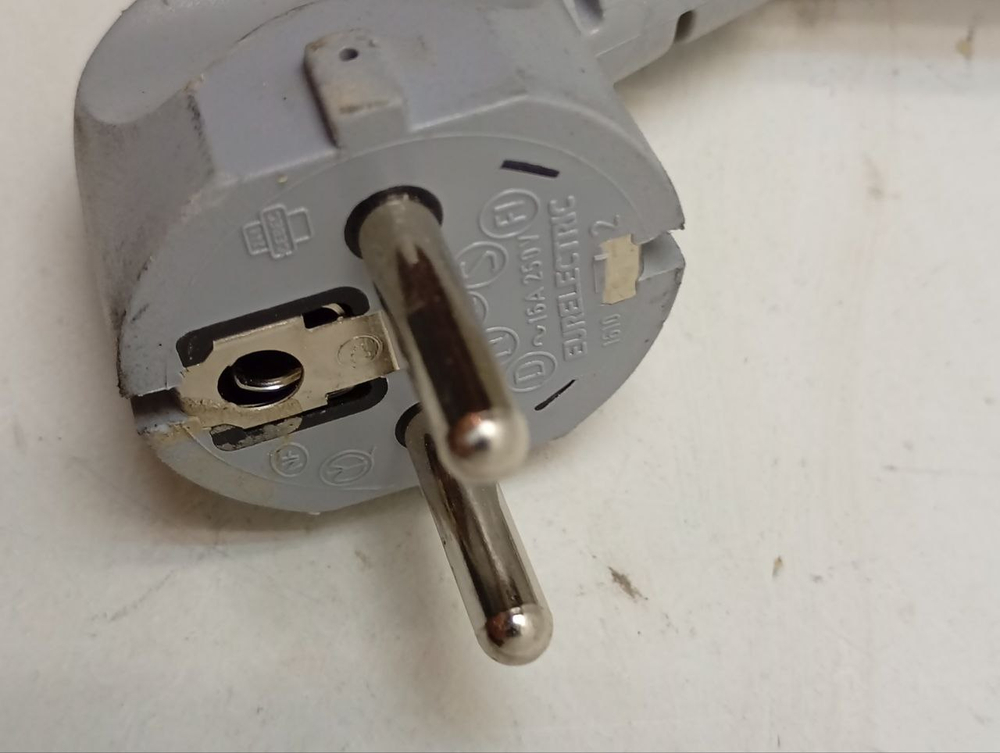 WAE20443OE кт16 Сетевой шнур стиральной машины Bosch Siemens 481580 б/у