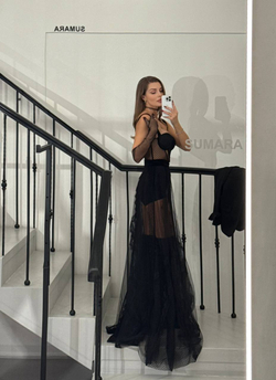 Платье макси вечернее кружевное