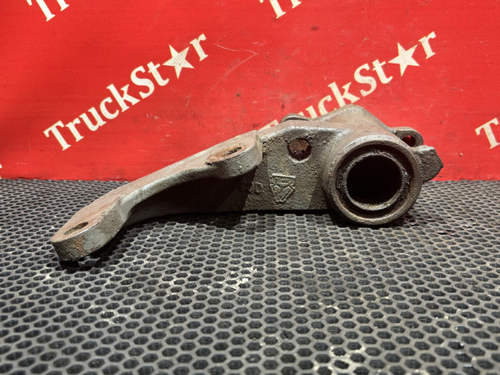 Кронштейн тормозного вала правый