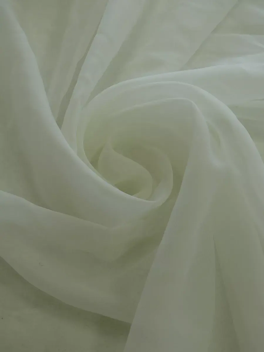 Тюль вуаль 700 х 260 см