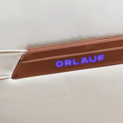 Массажное кресло Orlauf Chase